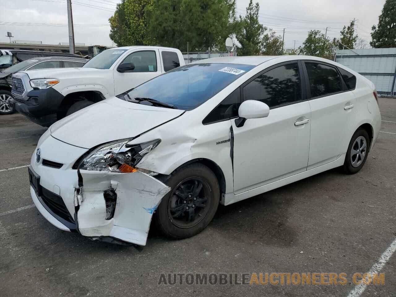 JTDKN3DU2F1930333 TOYOTA PRIUS 2015