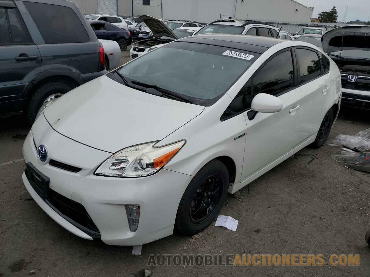 JTDKN3DU2F1935709 TOYOTA PRIUS 2015