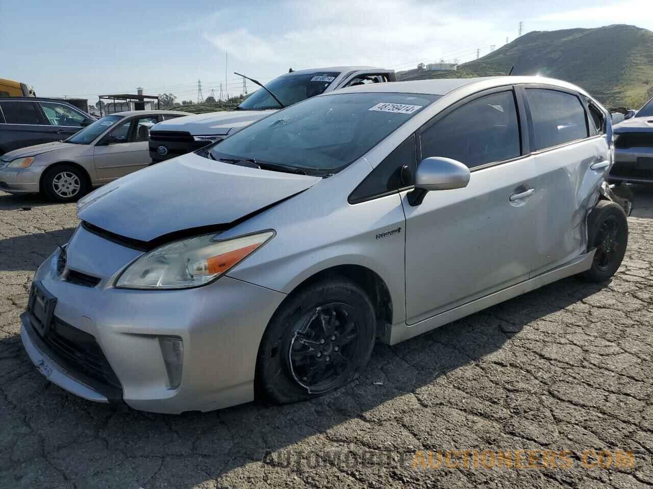 JTDKN3DU2F1938335 TOYOTA PRIUS 2015