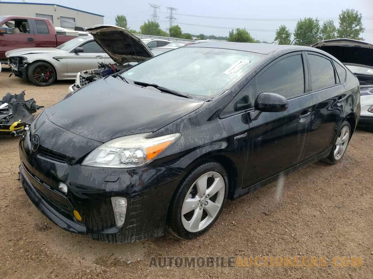 JTDKN3DU2F1938853 TOYOTA PRIUS 2015