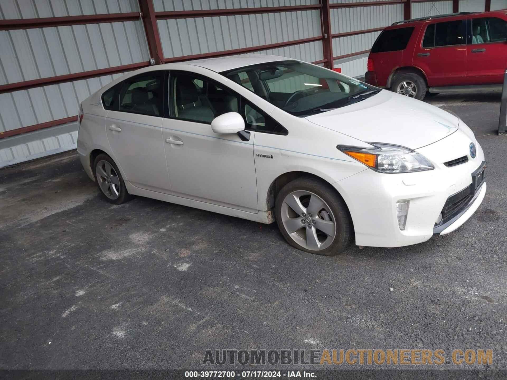 JTDKN3DU2F1967835 TOYOTA PRIUS 2015