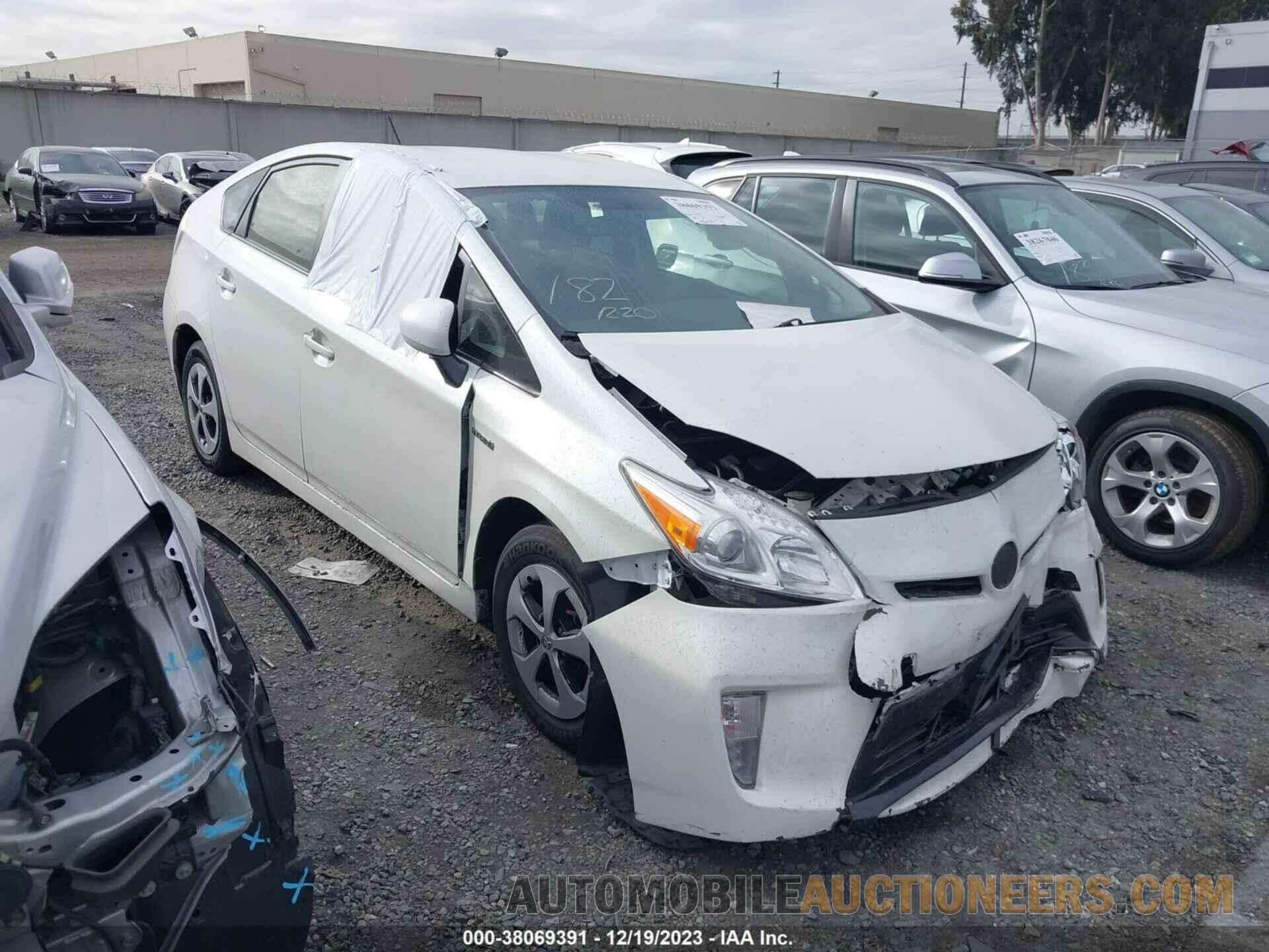 JTDKN3DU2F1974512 TOYOTA PRIUS 2015