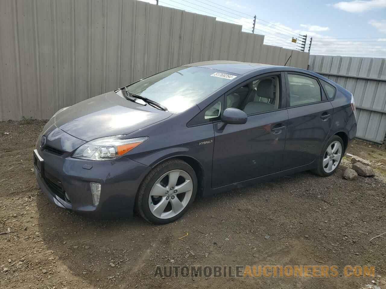 JTDKN3DU2F1979094 TOYOTA PRIUS 2015