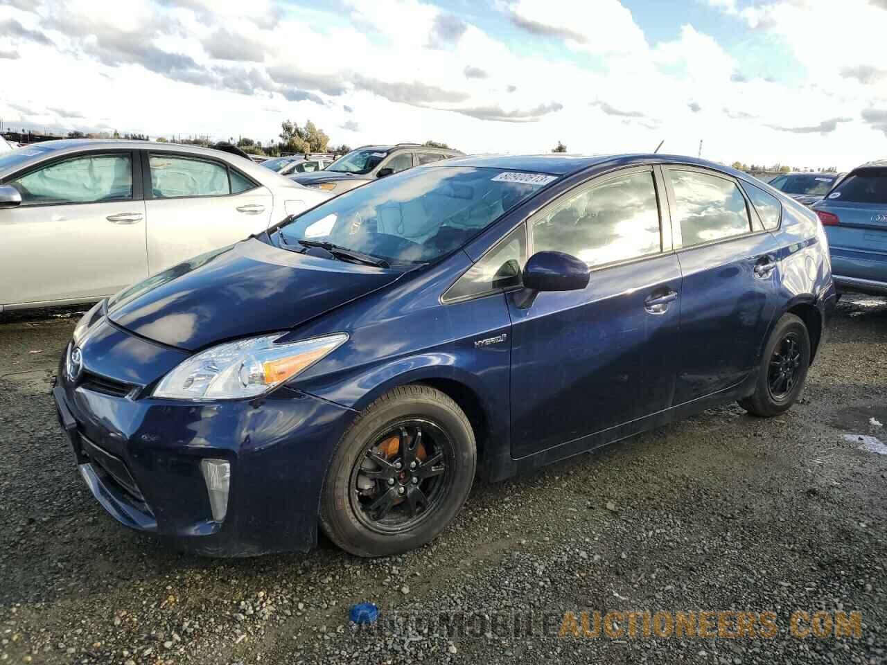 JTDKN3DU2F2000815 TOYOTA PRIUS 2015