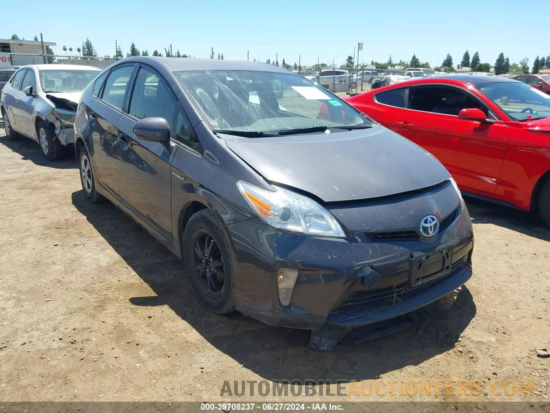 JTDKN3DU2F2004914 TOYOTA PRIUS 2015