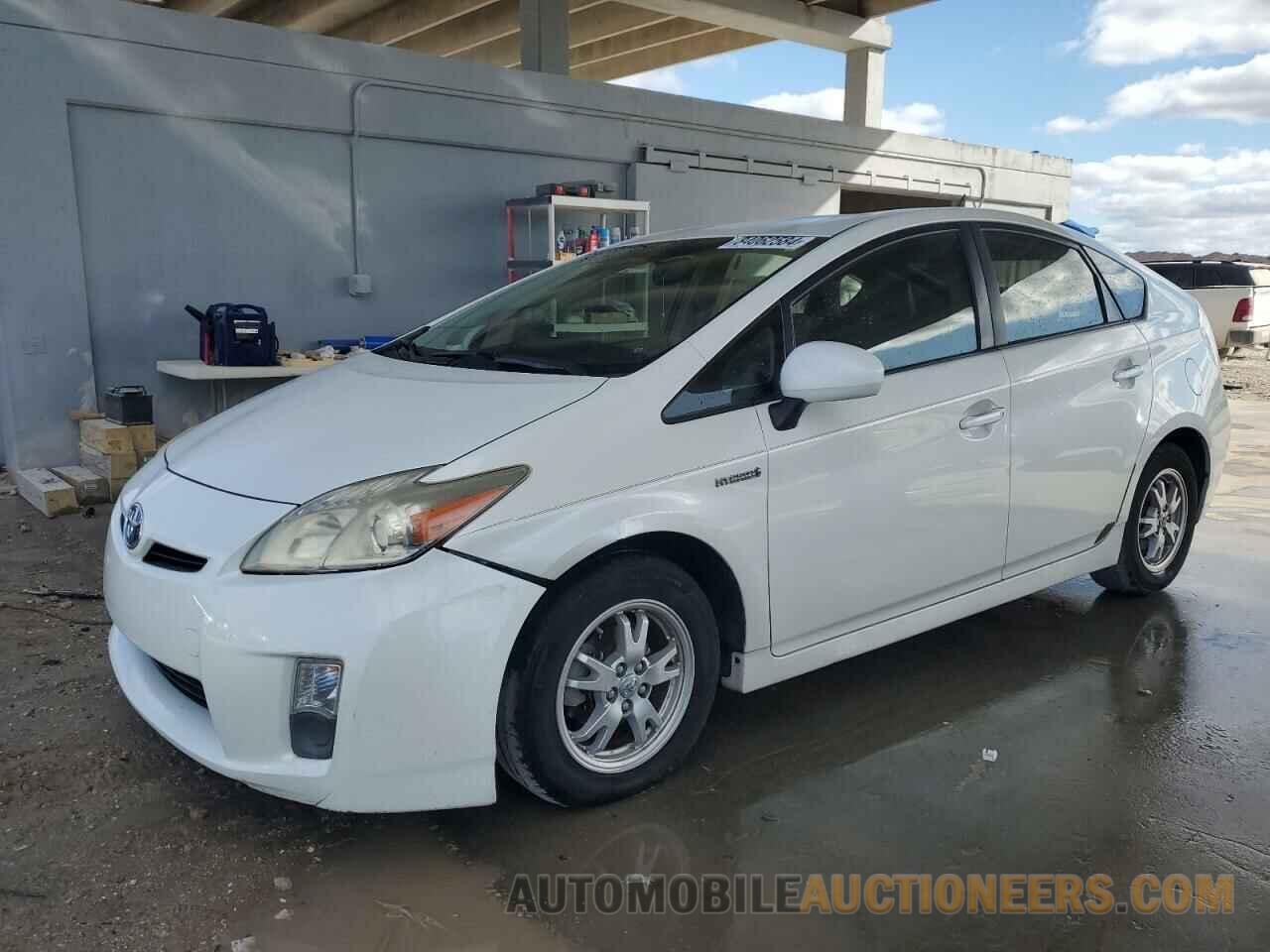 JTDKN3DU3B1393062 TOYOTA PRIUS 2011