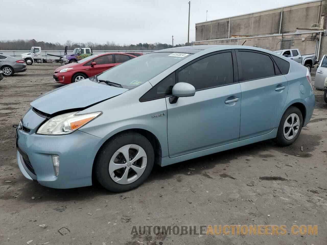 JTDKN3DU3D1723172 TOYOTA PRIUS 2013