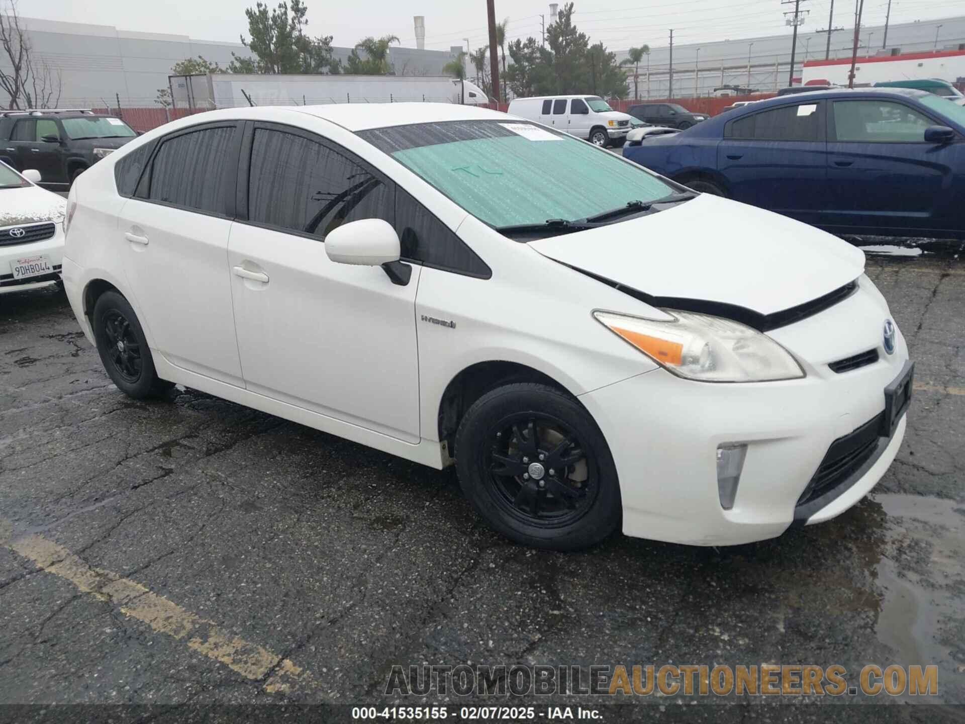 JTDKN3DU3D5670305 TOYOTA PRIUS 2013