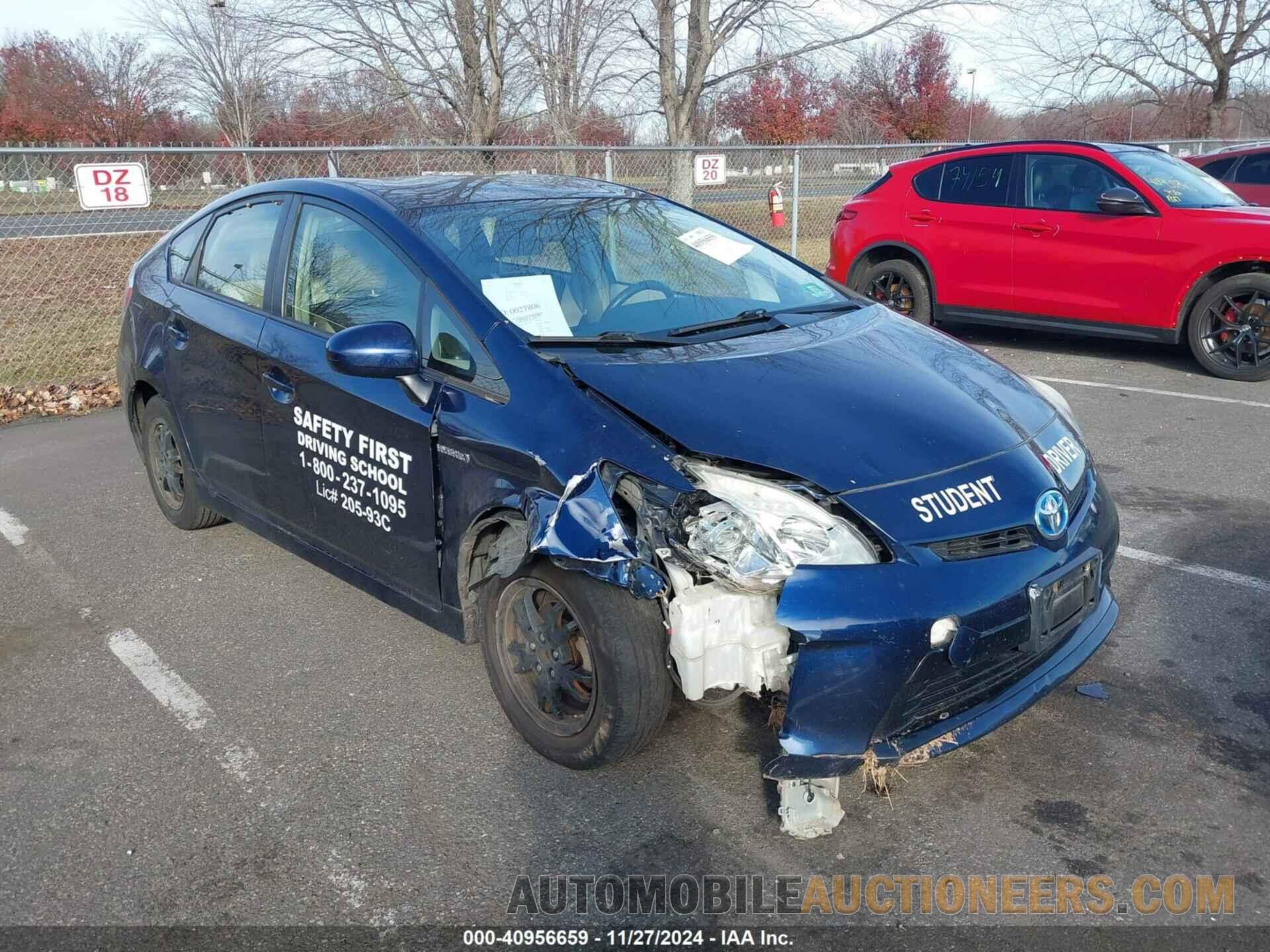 JTDKN3DU3E1748994 TOYOTA PRIUS 2014