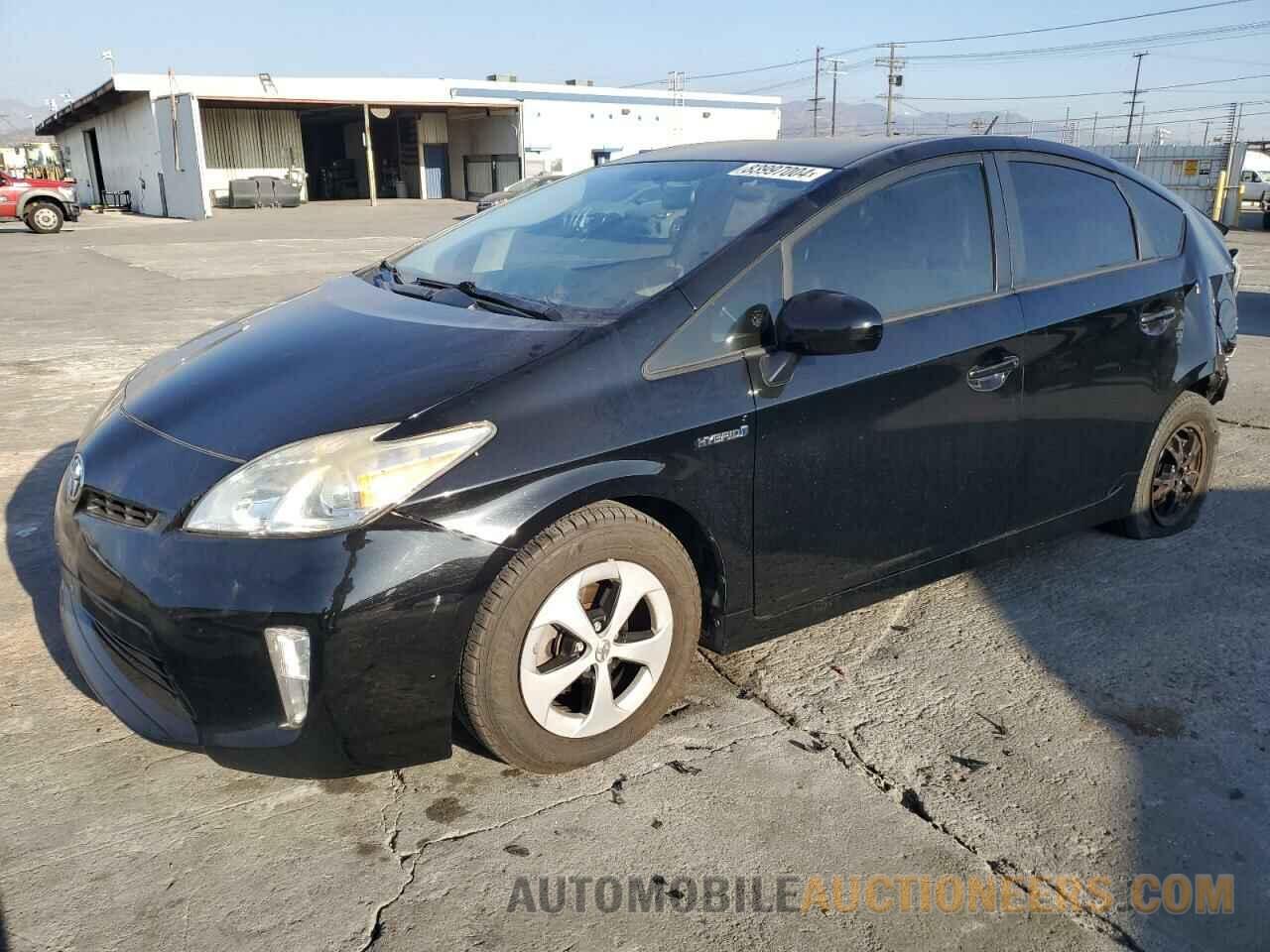 JTDKN3DU3E1749272 TOYOTA PRIUS 2014