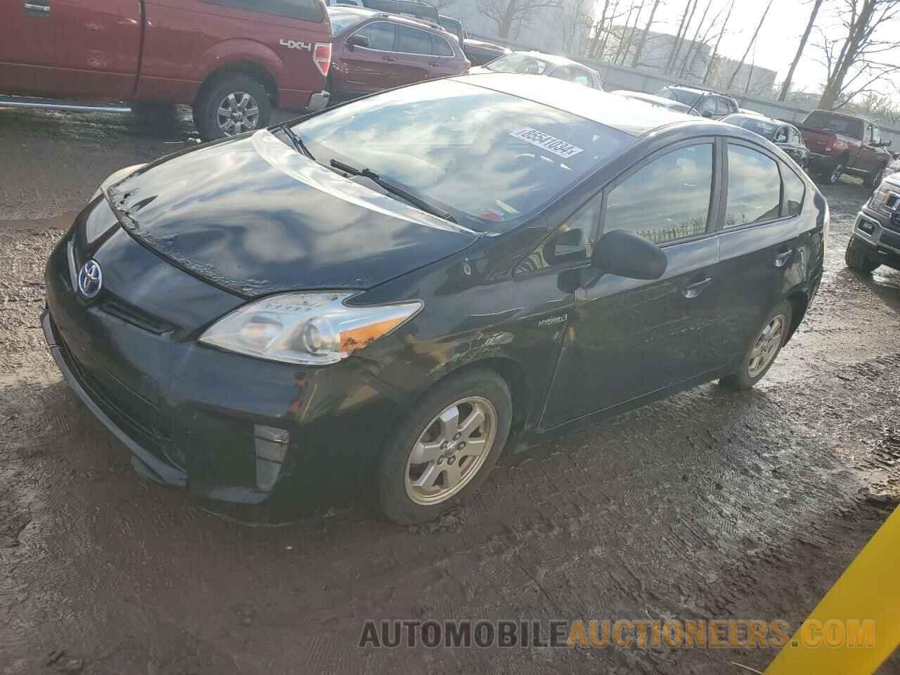 JTDKN3DU3E1763589 TOYOTA PRIUS 2014