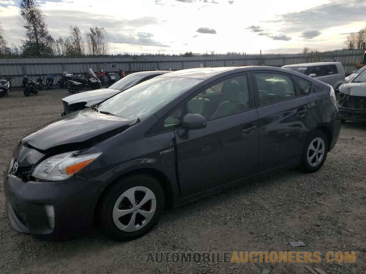 JTDKN3DU3F0395163 TOYOTA PRIUS 2015