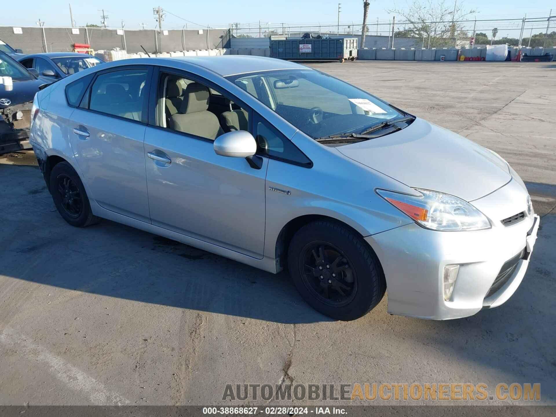 JTDKN3DU3F0397799 TOYOTA PRIUS 2015