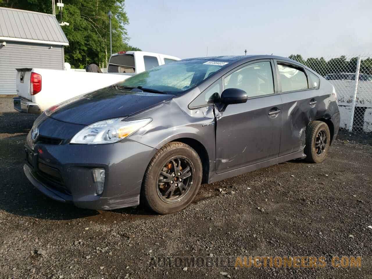 JTDKN3DU3F0412351 TOYOTA PRIUS 2015