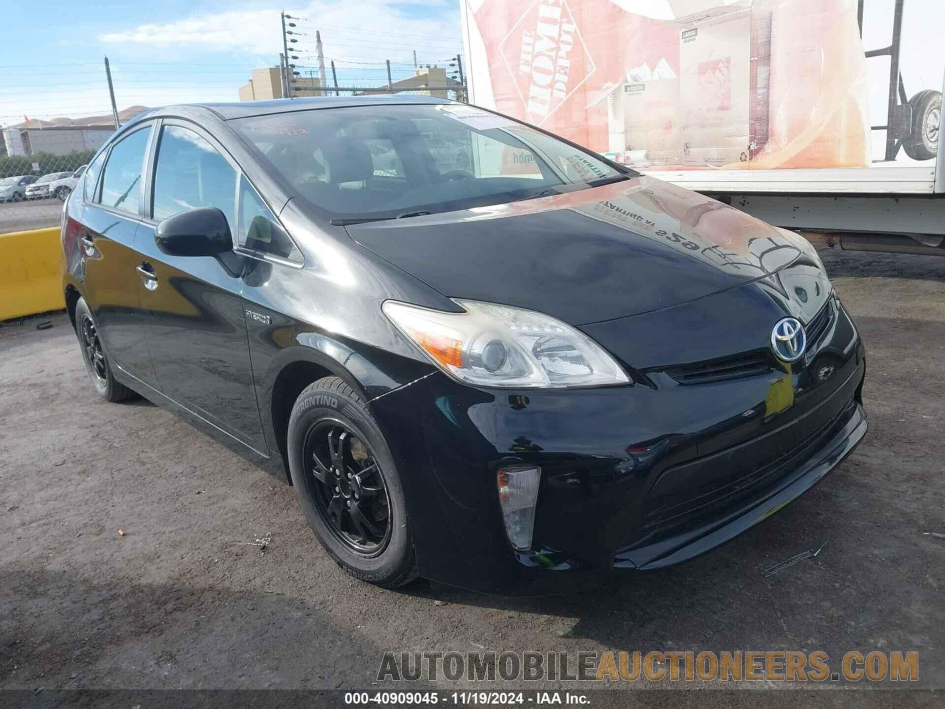 JTDKN3DU3F0421471 TOYOTA PRIUS 2015