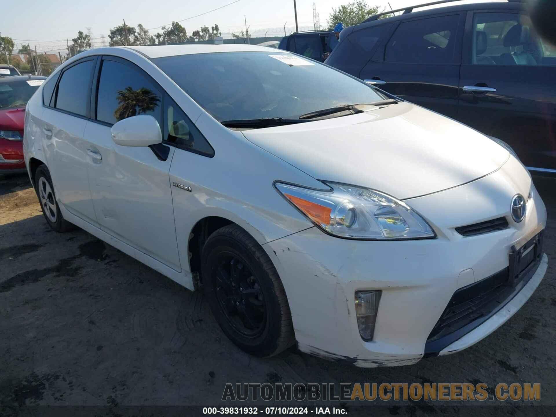 JTDKN3DU3F0426668 TOYOTA PRIUS 2015