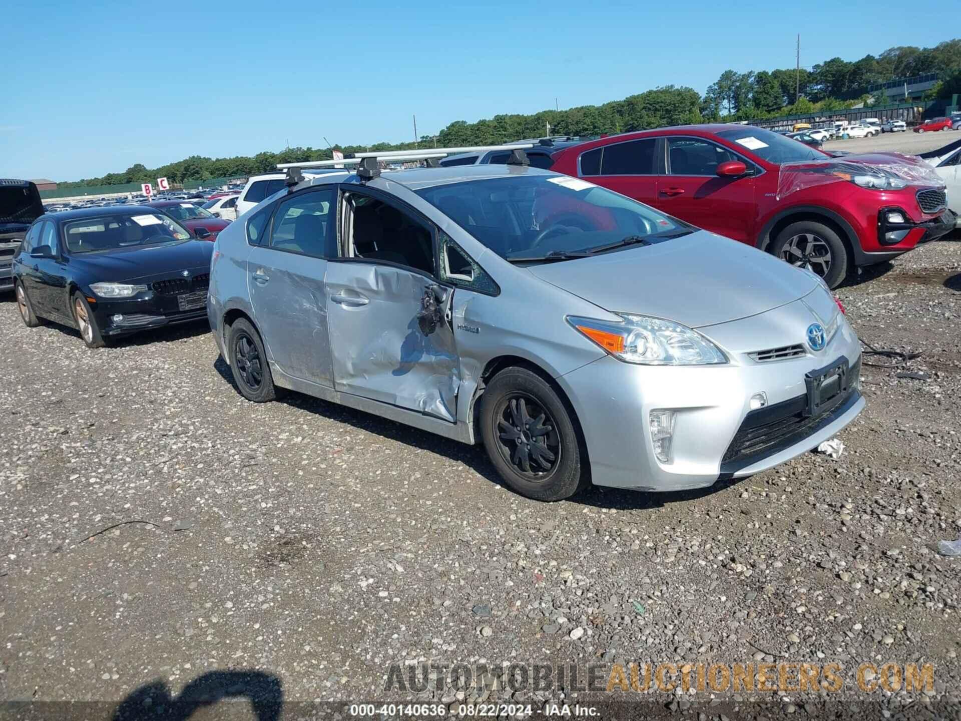 JTDKN3DU3F0429635 TOYOTA PRIUS 2015