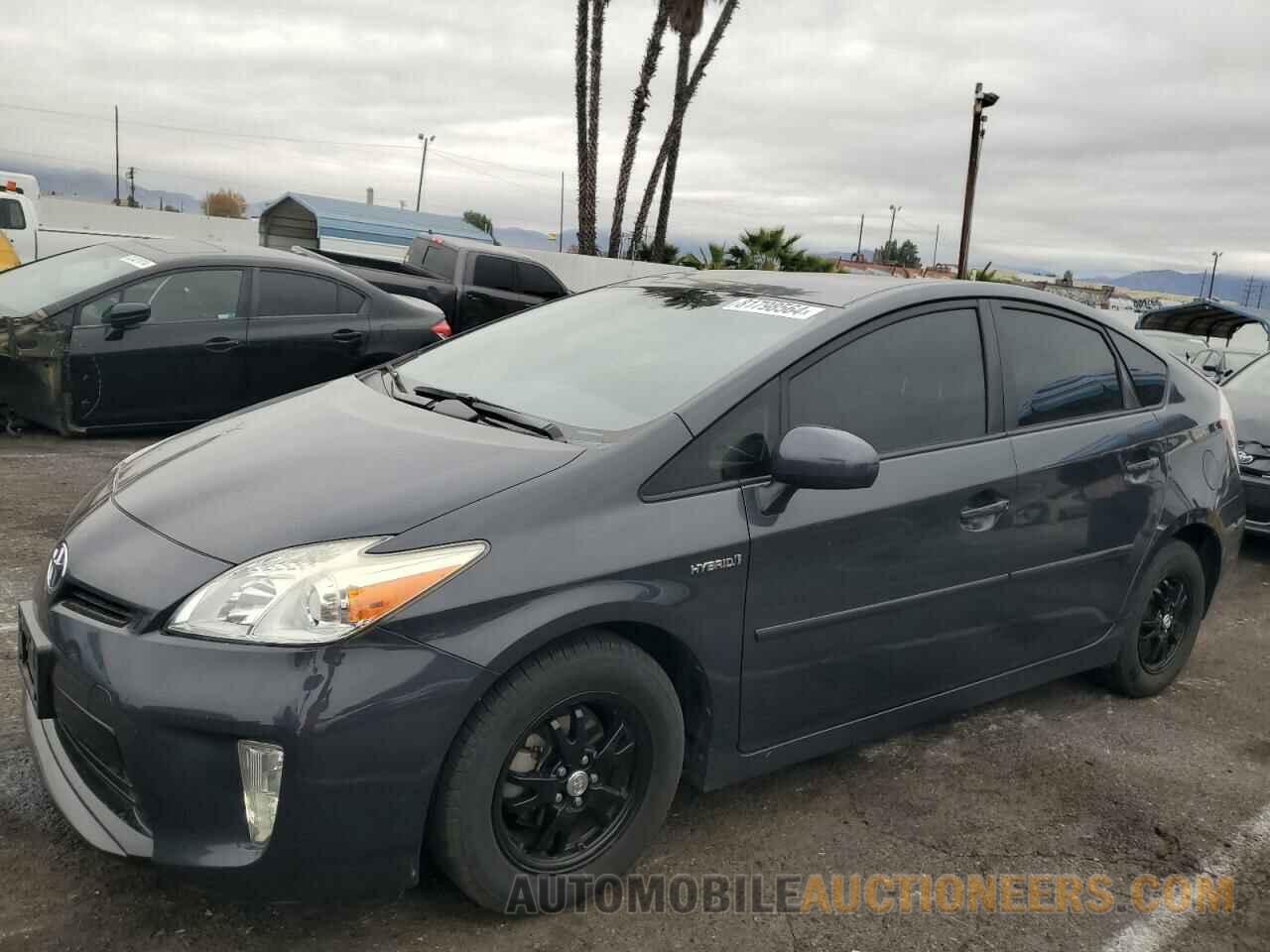 JTDKN3DU3F0447035 TOYOTA PRIUS 2015