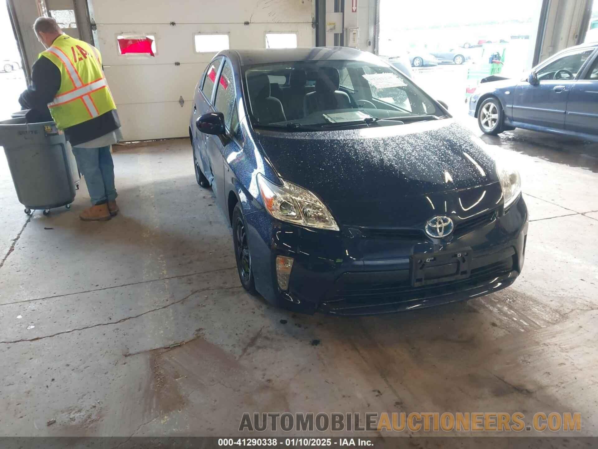 JTDKN3DU3F0447844 TOYOTA PRIUS 2015