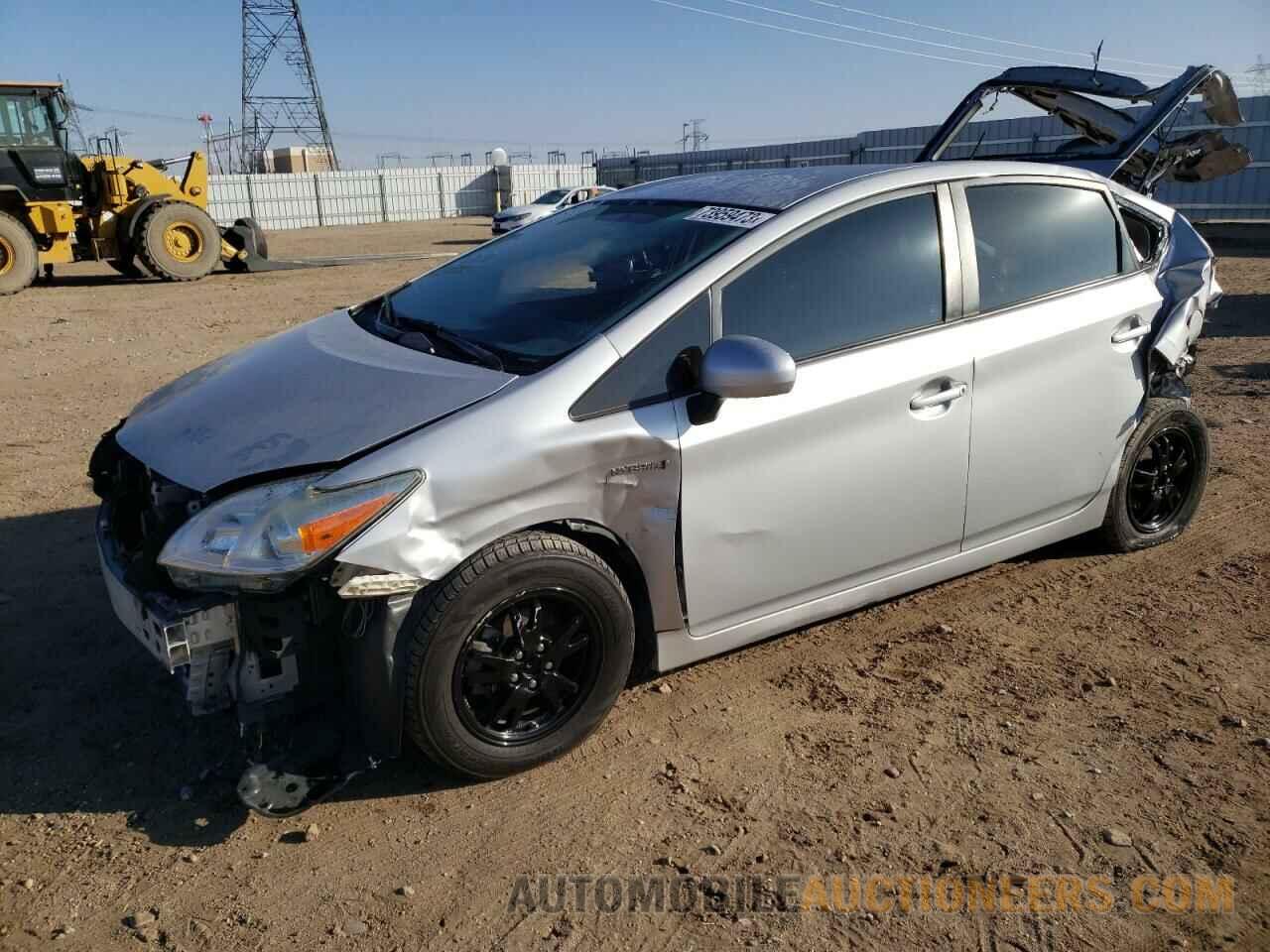 JTDKN3DU3F0452137 TOYOTA PRIUS 2015