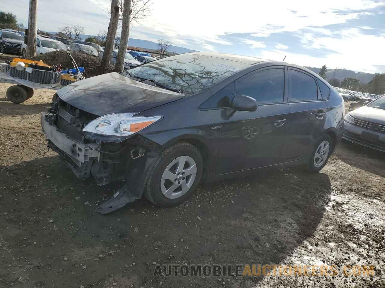 JTDKN3DU3F0454132 TOYOTA PRIUS 2015