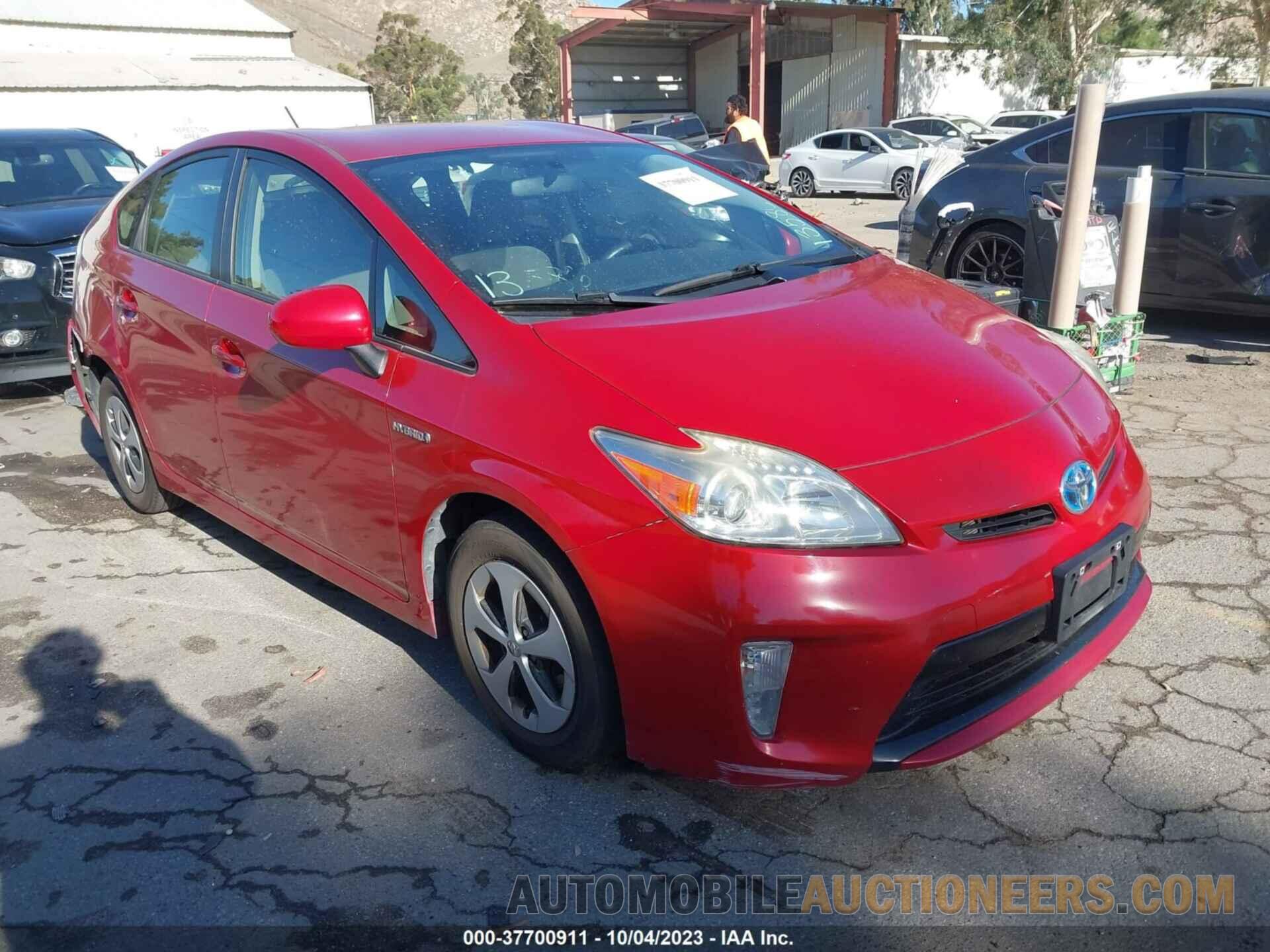 JTDKN3DU3F0454485 TOYOTA PRIUS 2015