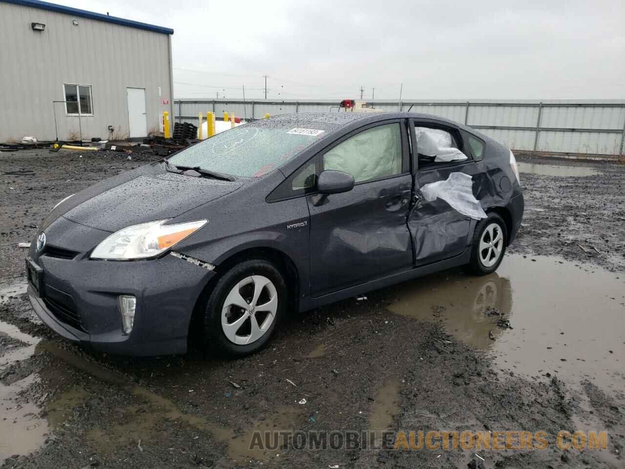 JTDKN3DU3F0459640 TOYOTA PRIUS 2015