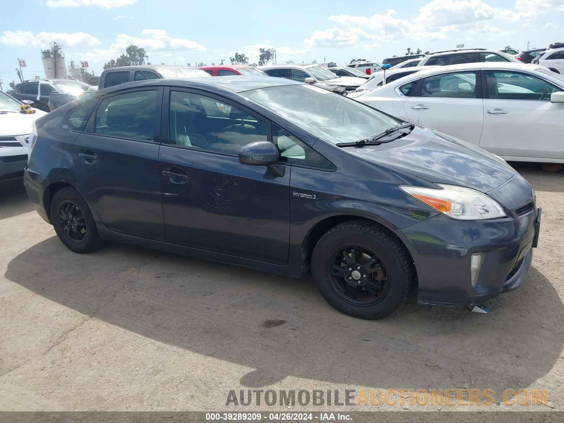 JTDKN3DU3F0460173 TOYOTA PRIUS 2015