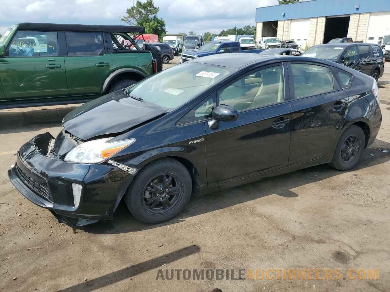 JTDKN3DU3F0466278 TOYOTA PRIUS 2015