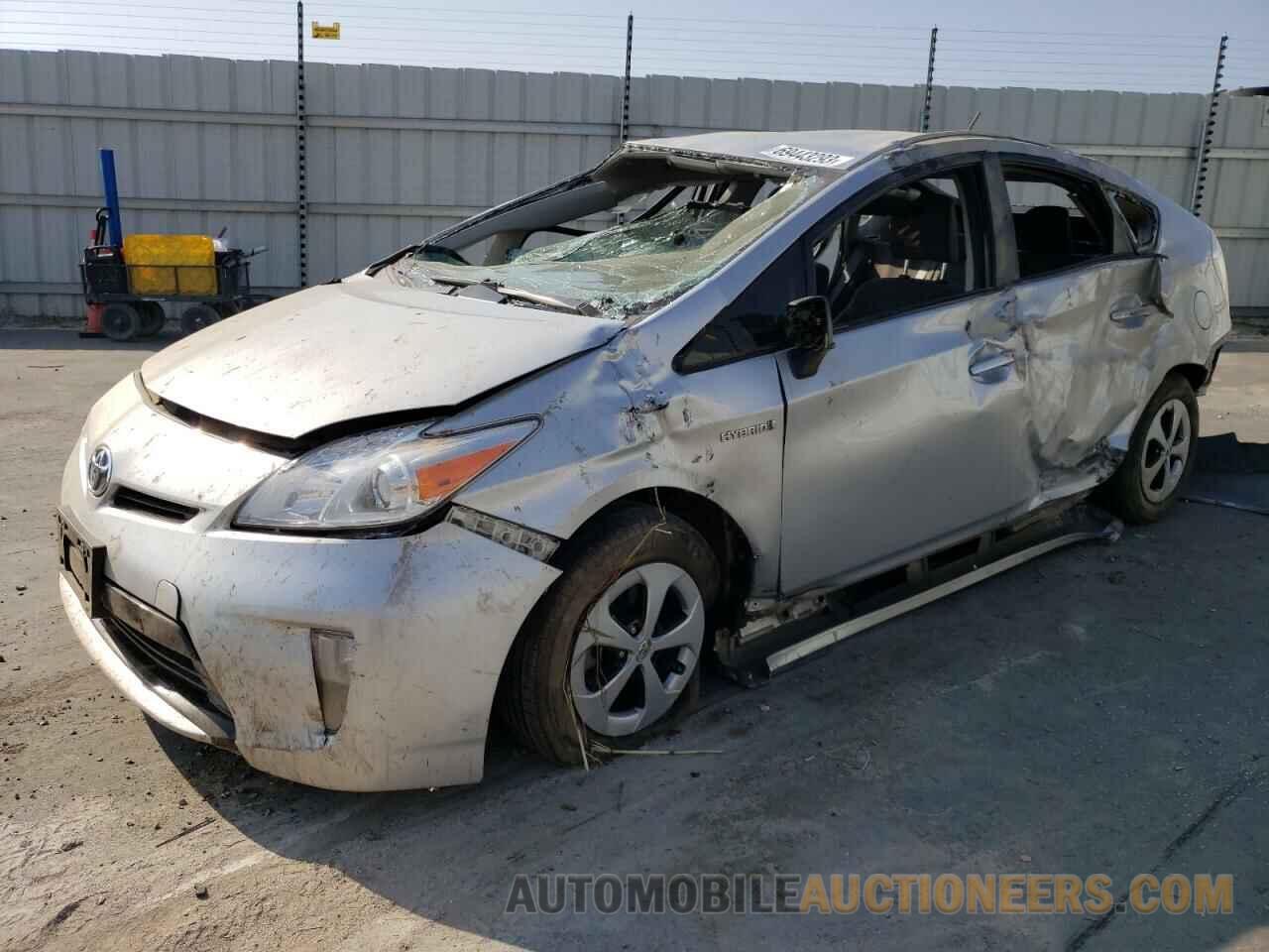 JTDKN3DU3F0469021 TOYOTA PRIUS 2015