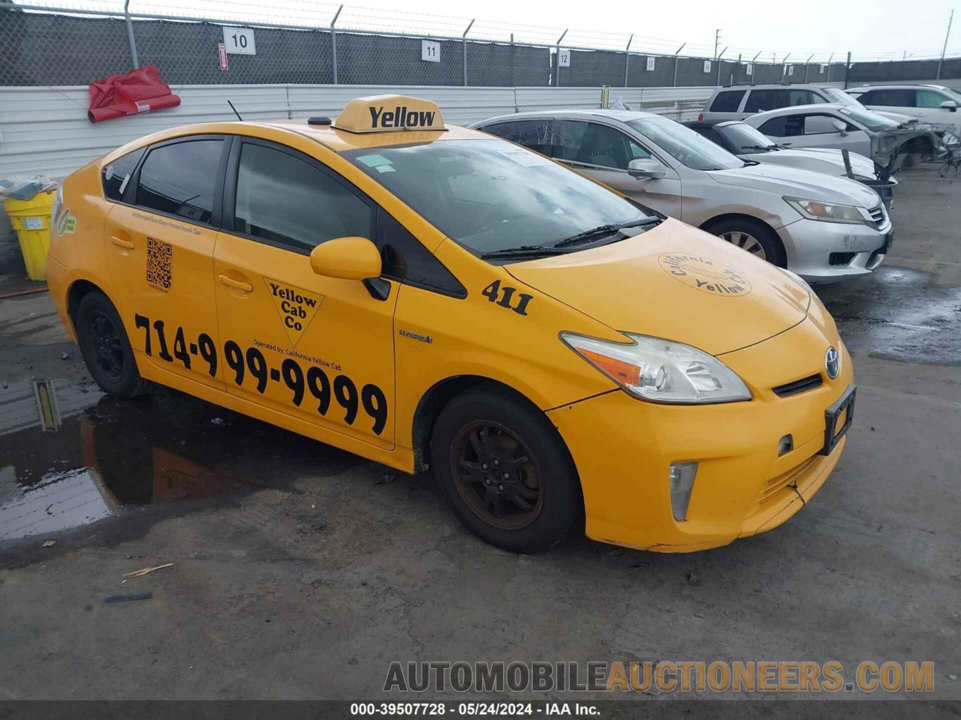 JTDKN3DU3F0471917 TOYOTA PRIUS 2015