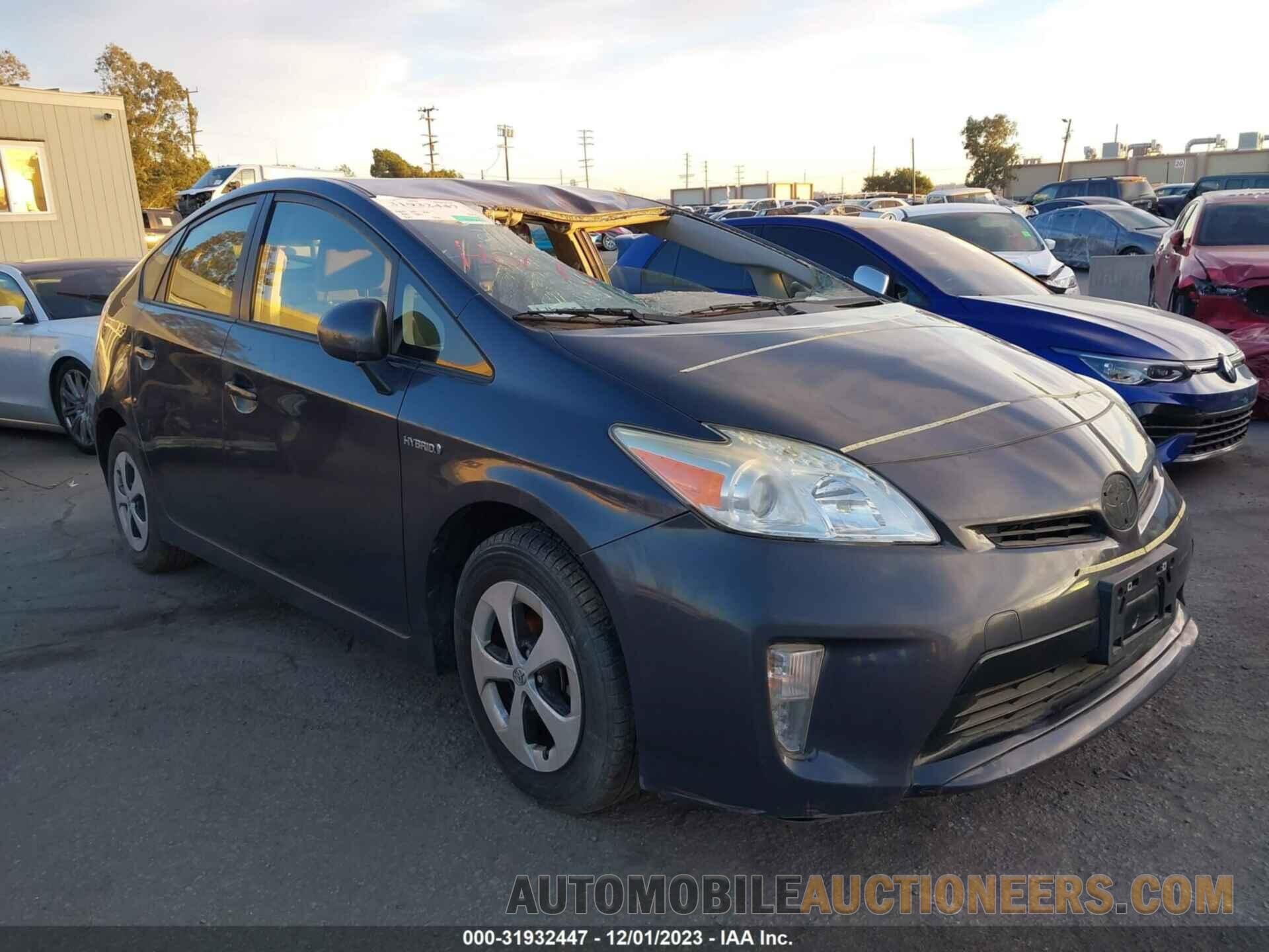 JTDKN3DU3F0472856 TOYOTA PRIUS 2015