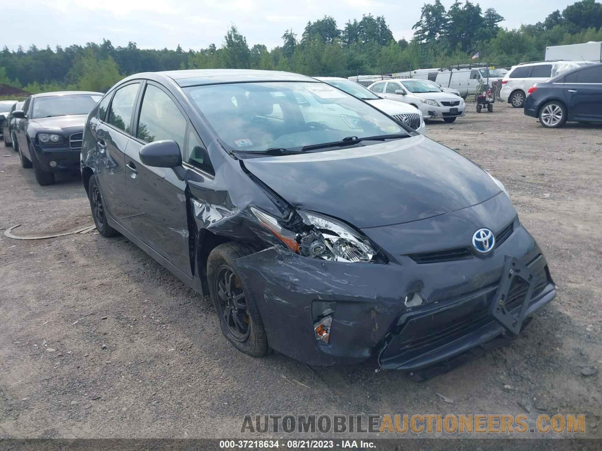 JTDKN3DU3F0478138 TOYOTA PRIUS 2015