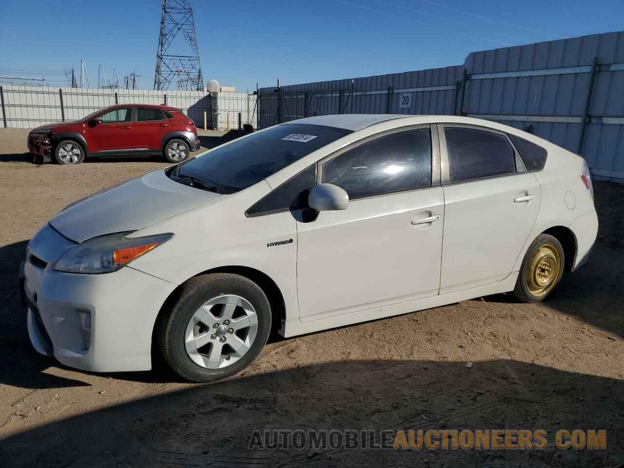 JTDKN3DU3F1879764 TOYOTA PRIUS 2015