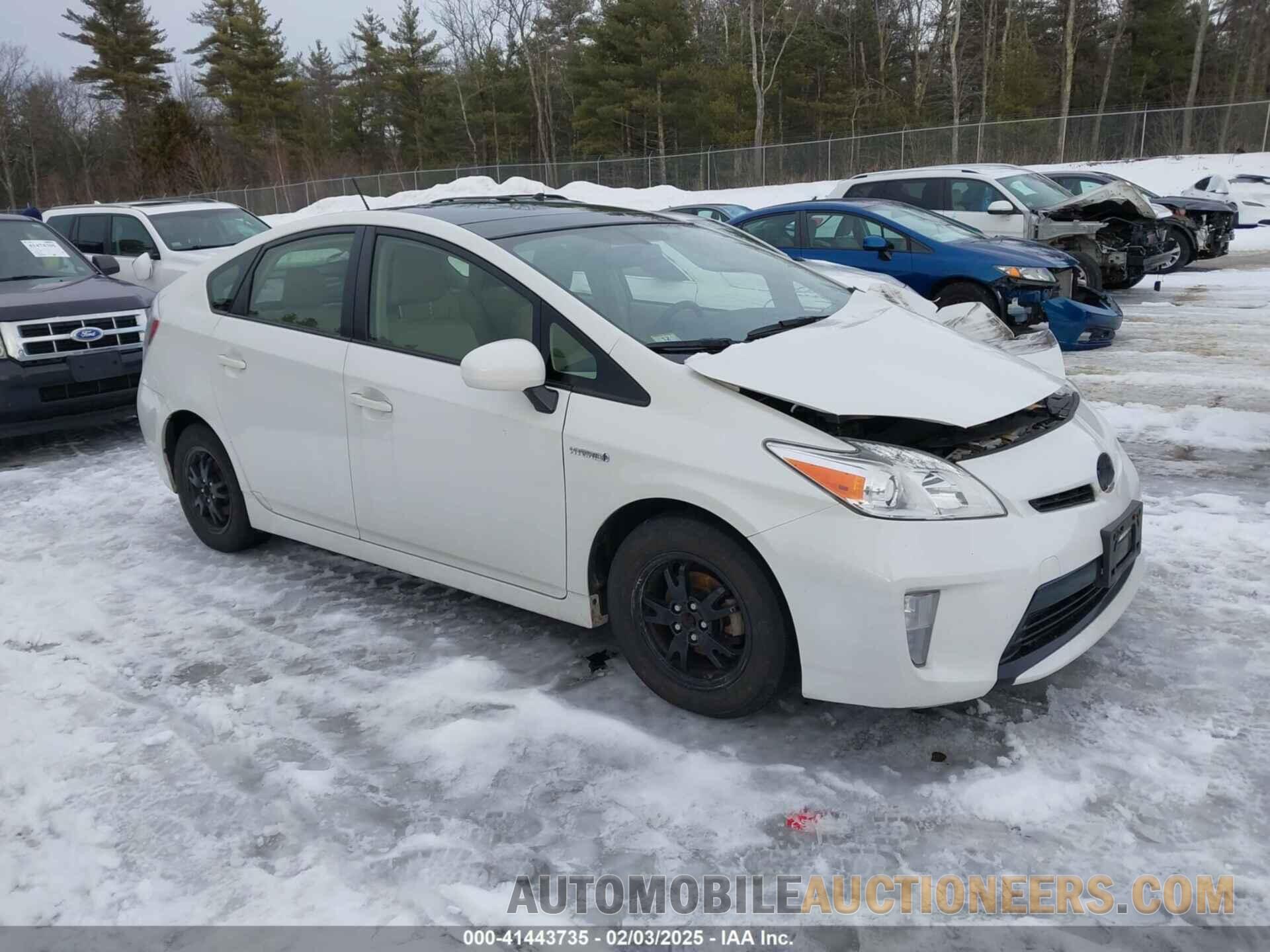 JTDKN3DU3F1881305 TOYOTA PRIUS 2015