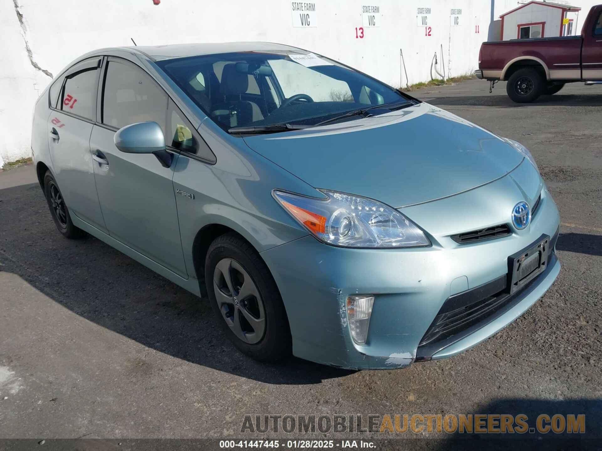 JTDKN3DU3F1895608 TOYOTA PRIUS 2015