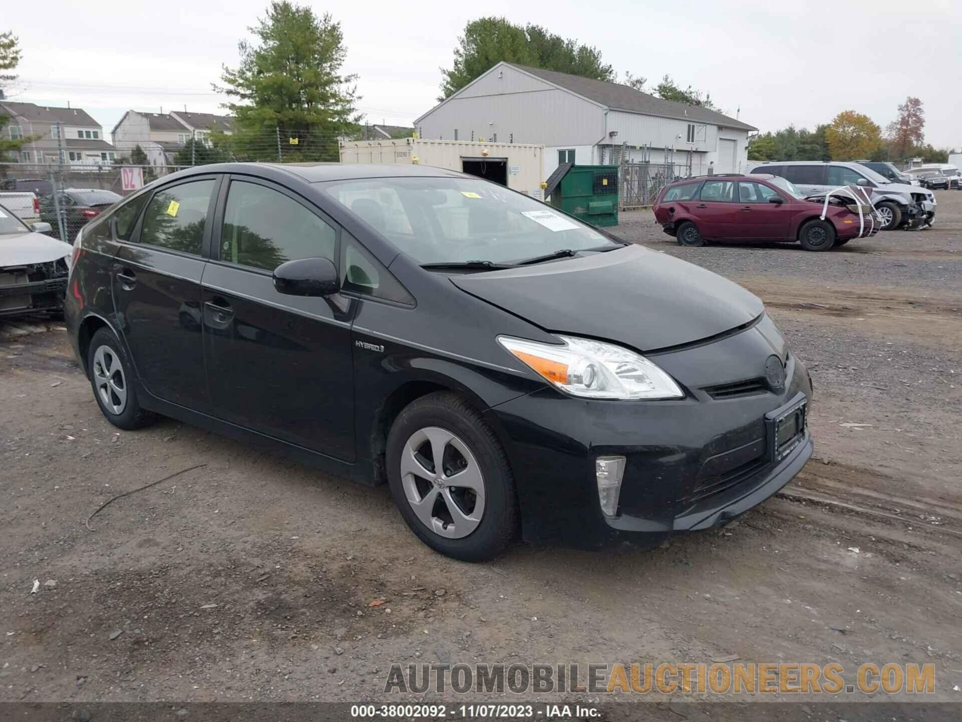 JTDKN3DU3F1911256 TOYOTA PRIUS 2015