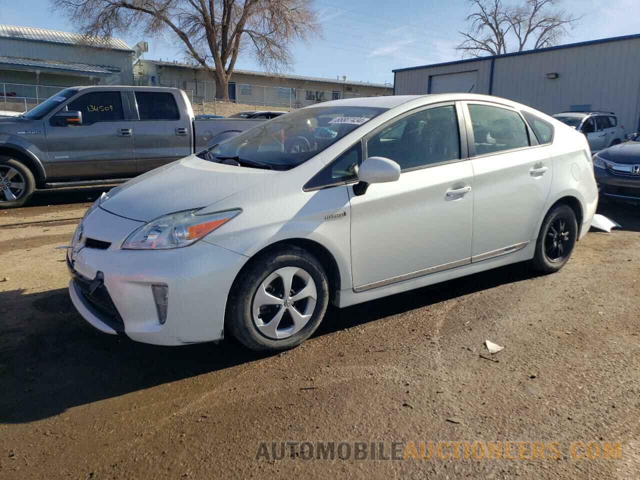 JTDKN3DU3F1913251 TOYOTA PRIUS 2015