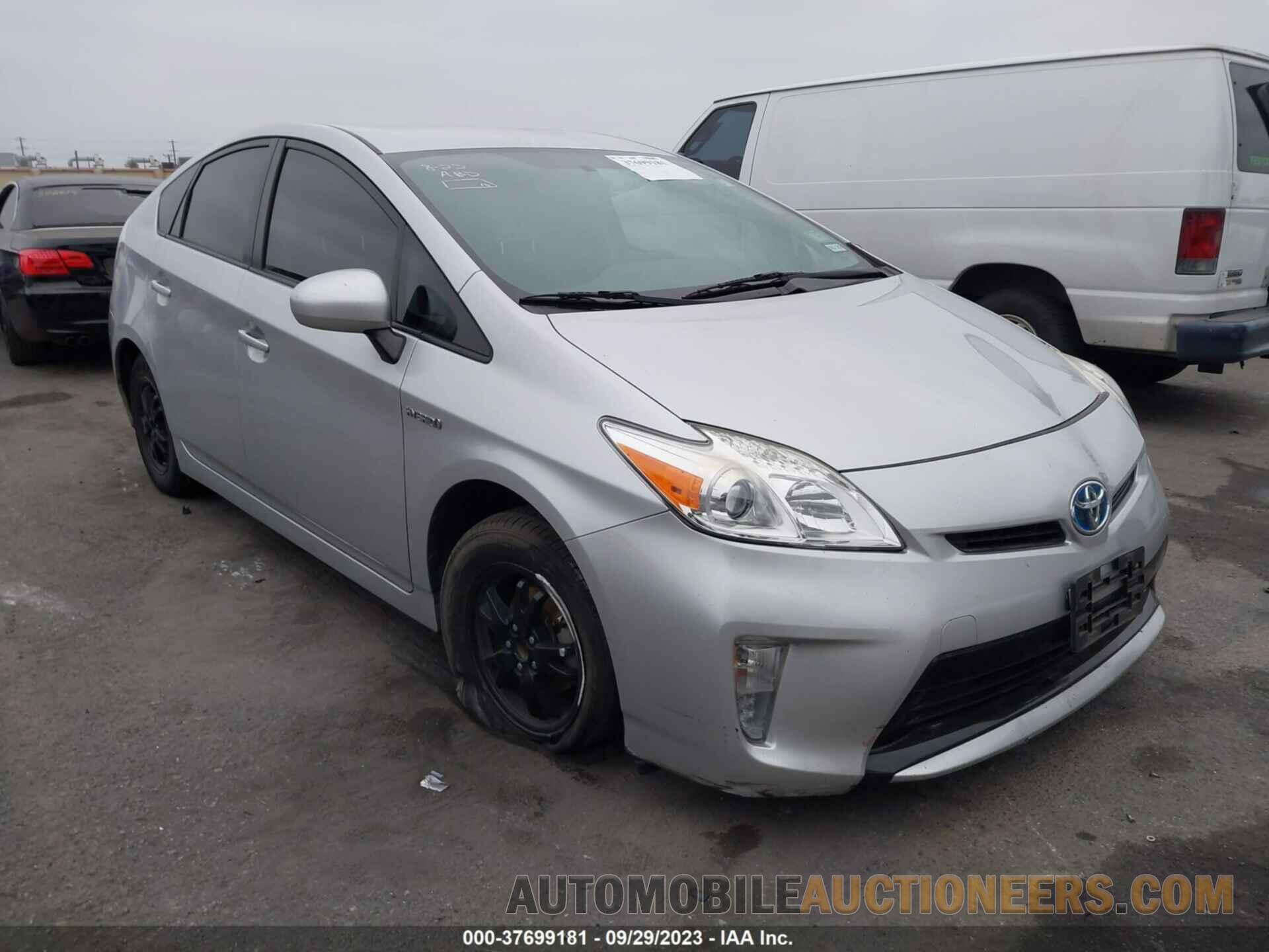 JTDKN3DU3F1917705 TOYOTA PRIUS 2015