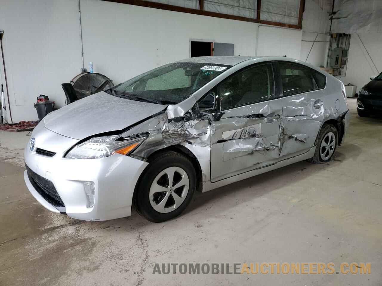 JTDKN3DU3F1928364 TOYOTA PRIUS 2015