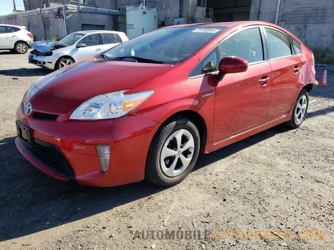 JTDKN3DU3F1941910 TOYOTA PRIUS 2015