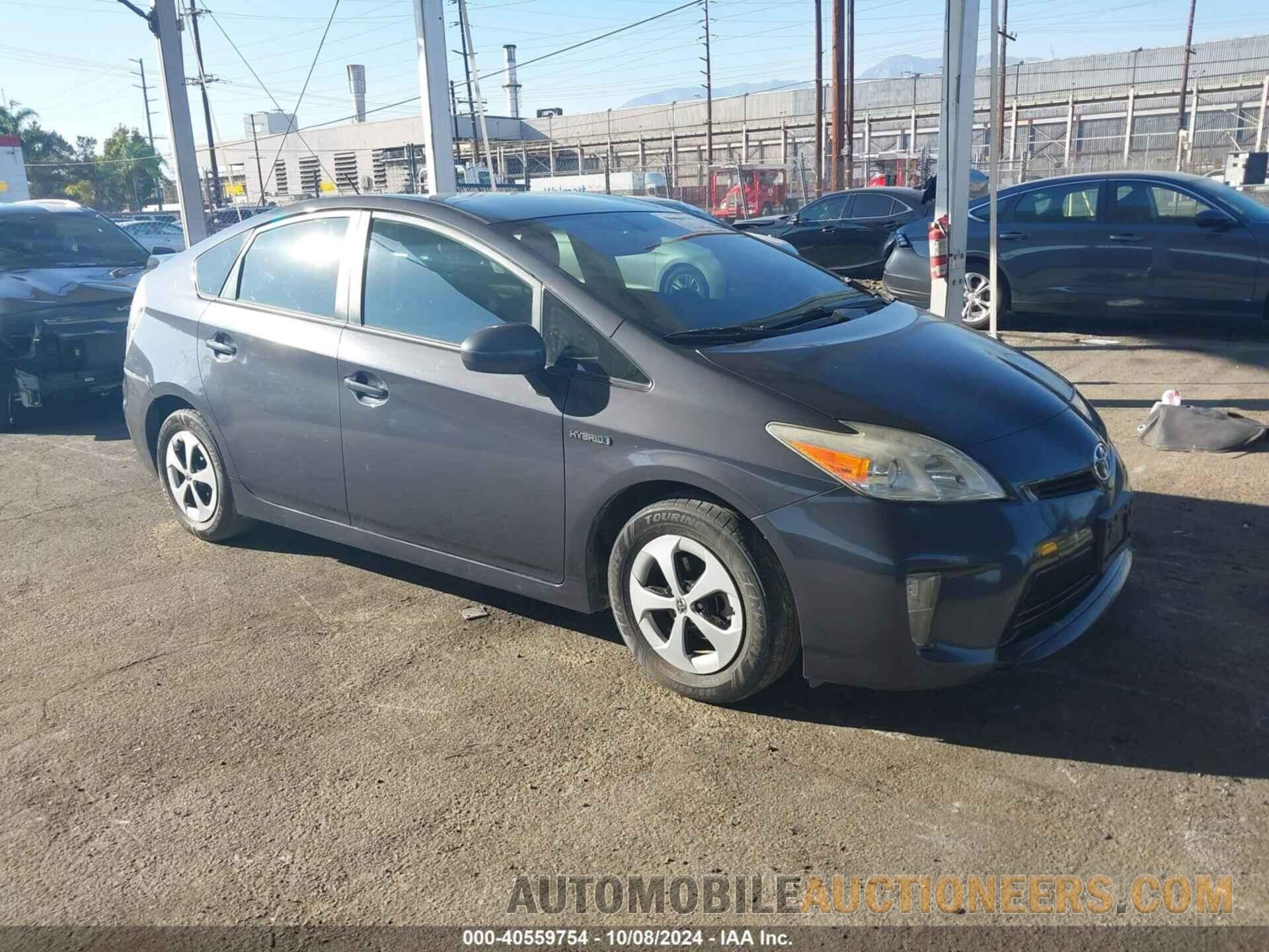 JTDKN3DU3F1978715 TOYOTA PRIUS 2015