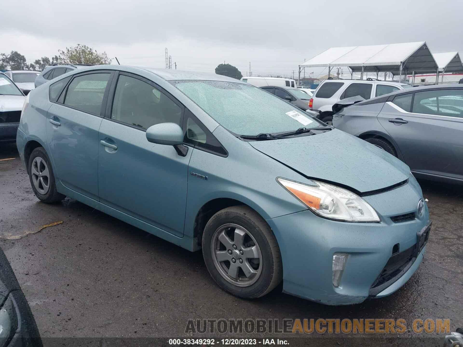 JTDKN3DU3F1986930 TOYOTA PRIUS 2015