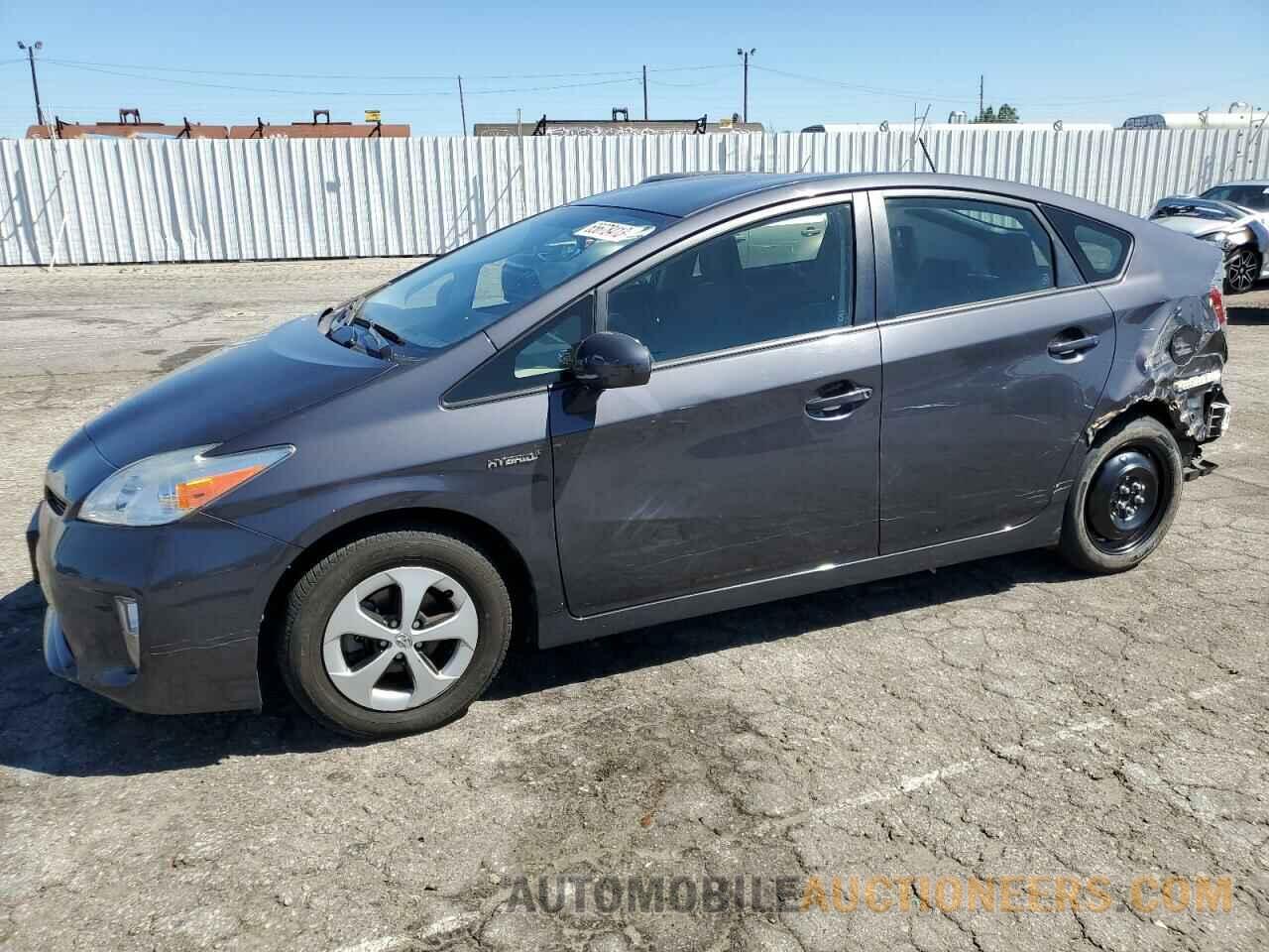 JTDKN3DU3F1989715 TOYOTA PRIUS 2015