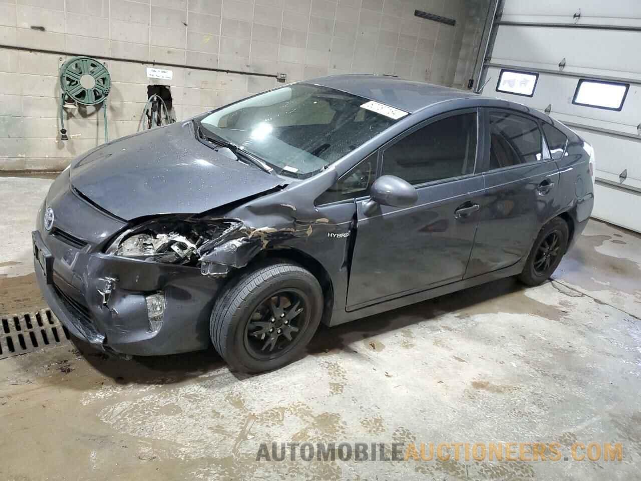 JTDKN3DU4D1641368 TOYOTA PRIUS 2013