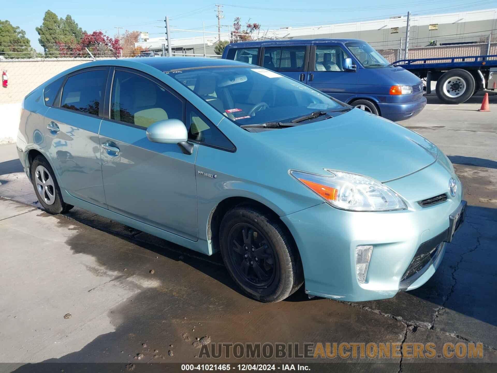 JTDKN3DU4D1731975 TOYOTA PRIUS 2013