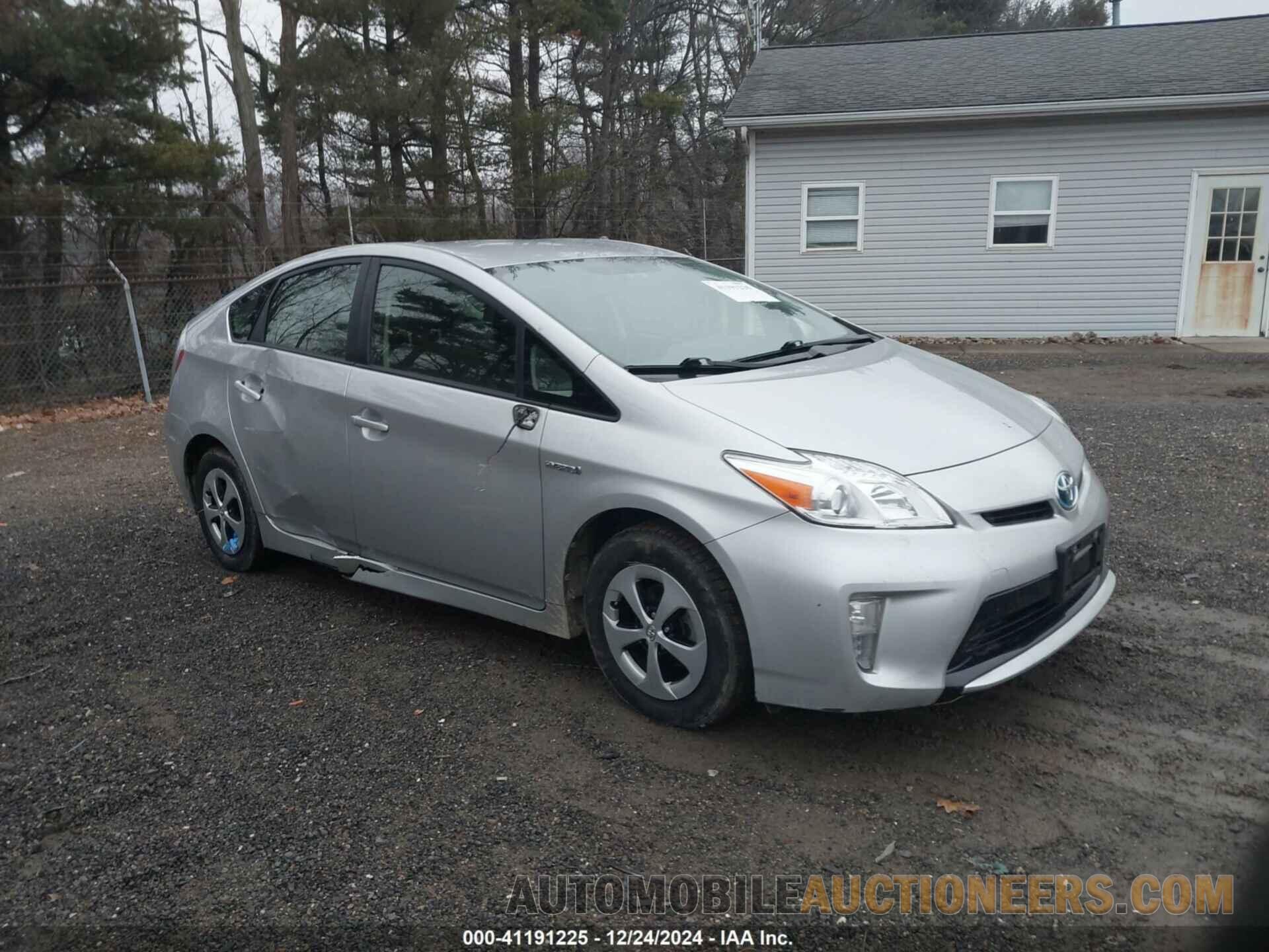 JTDKN3DU4D5592326 TOYOTA PRIUS 2013