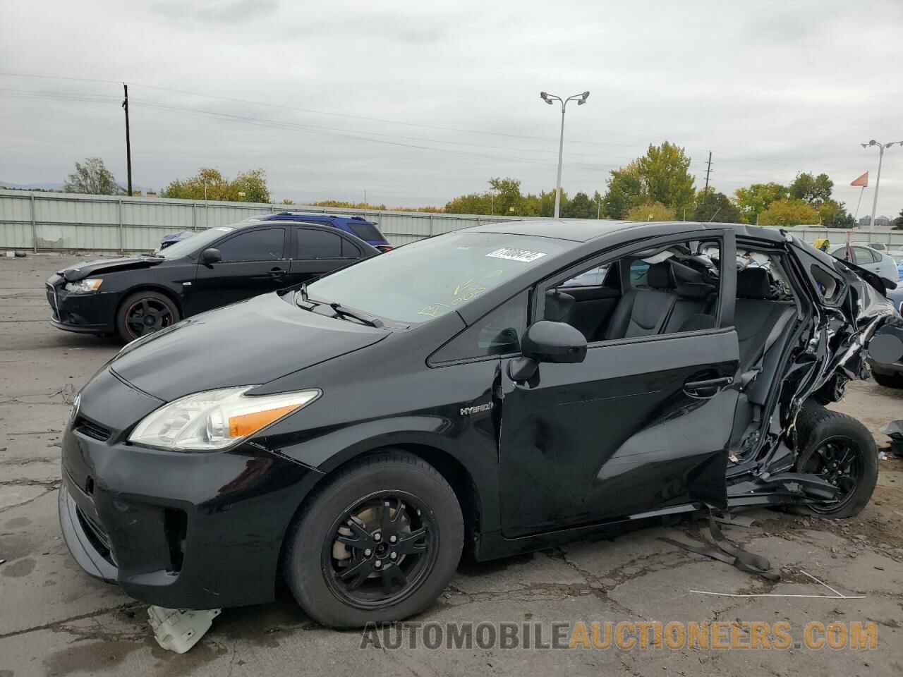 JTDKN3DU4D5623512 TOYOTA PRIUS 2013