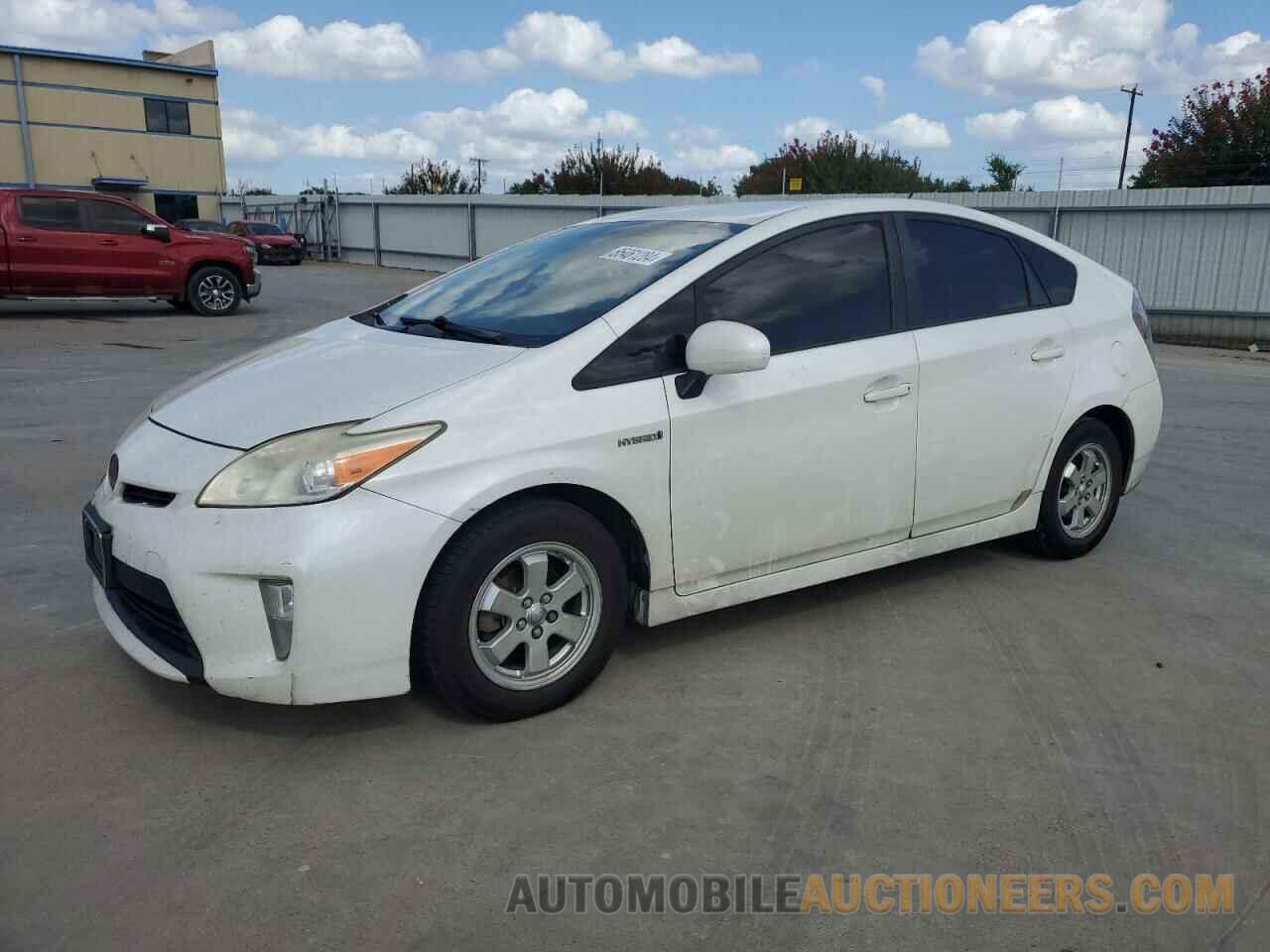 JTDKN3DU4D5682334 TOYOTA PRIUS 2013