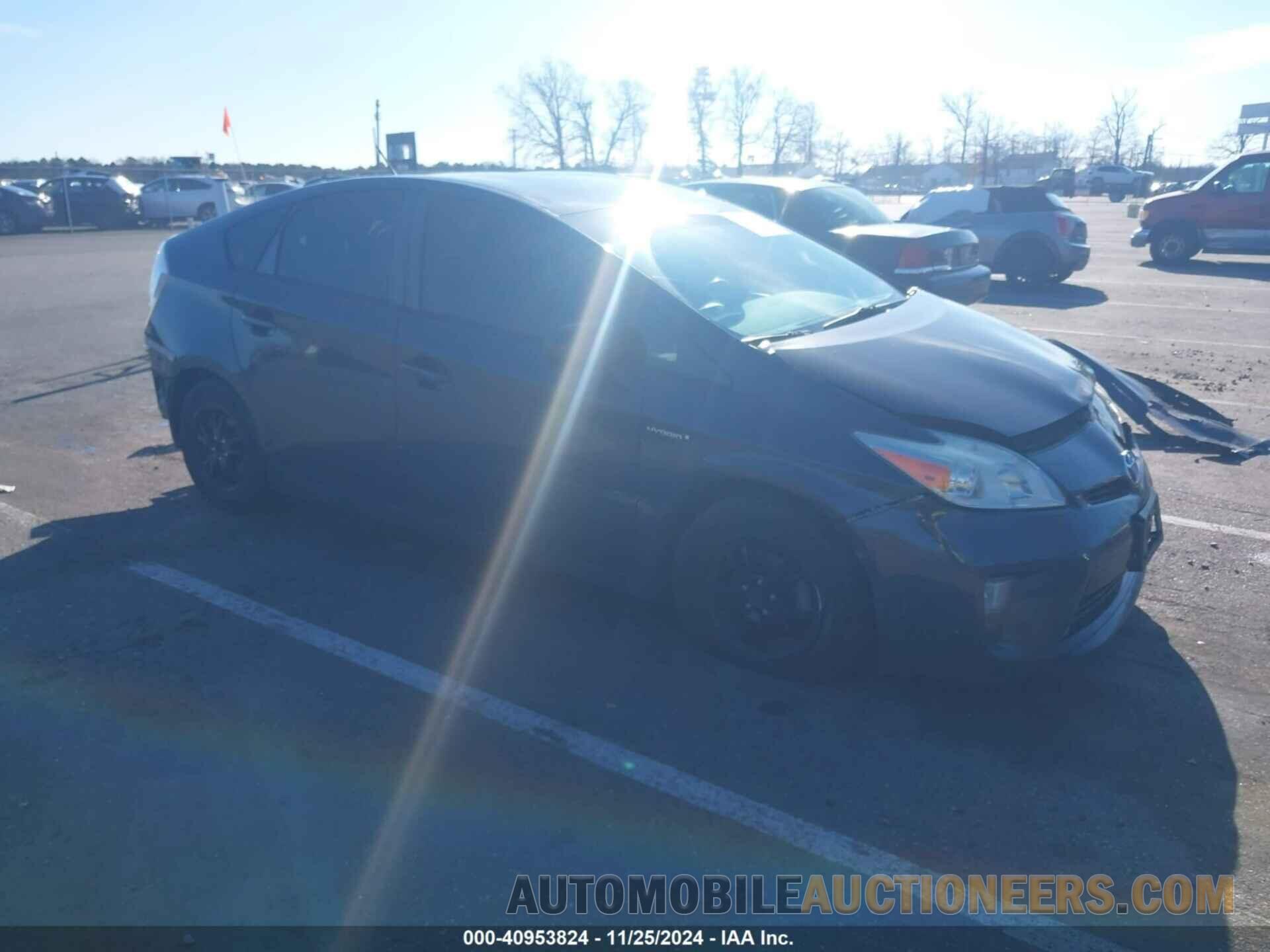 JTDKN3DU4E0373719 TOYOTA PRIUS 2014